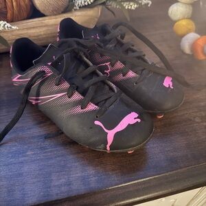 Puma Kids Black and Pink Sneakers